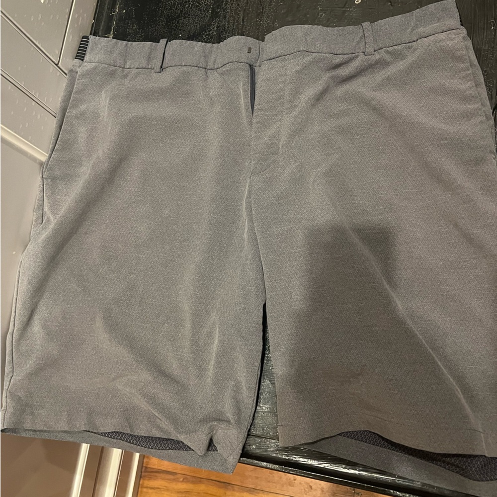 Nike golf dri fit shorts